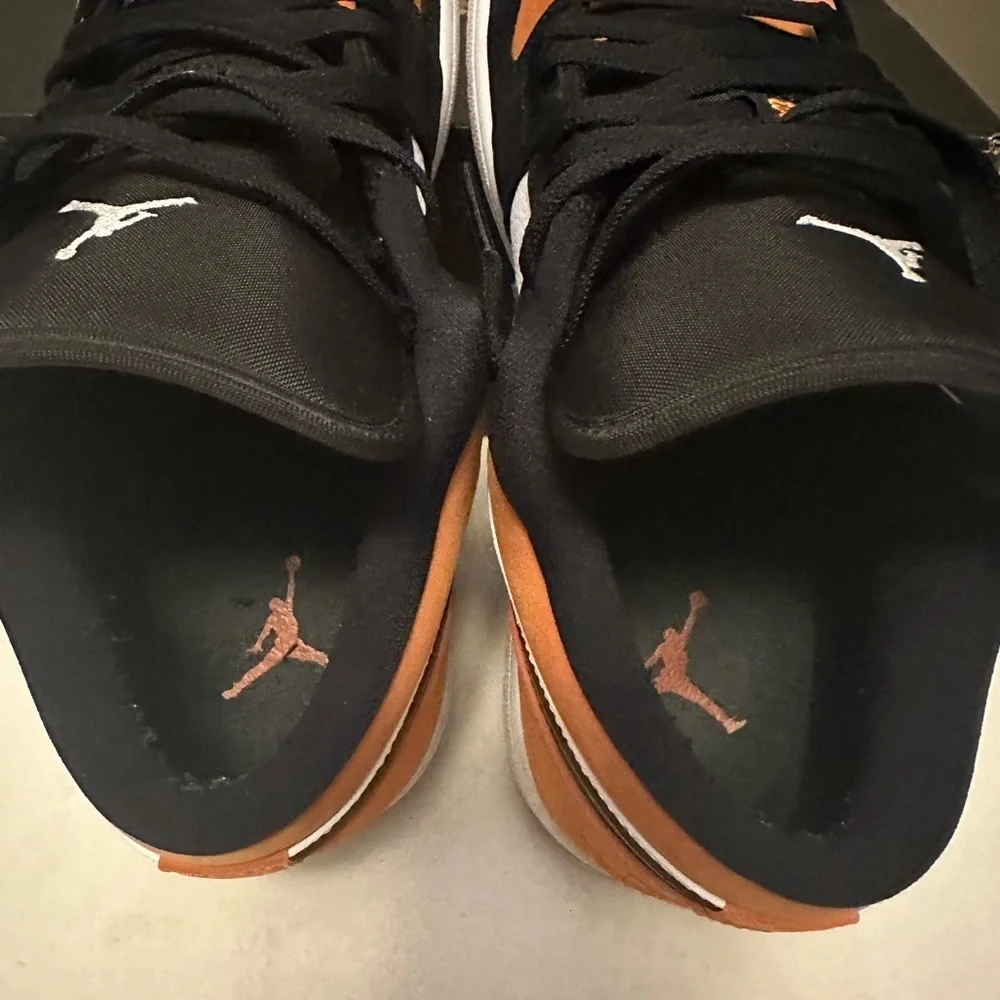Nike Air Jordan Retro 1 Shattered Backboard Low sz 11